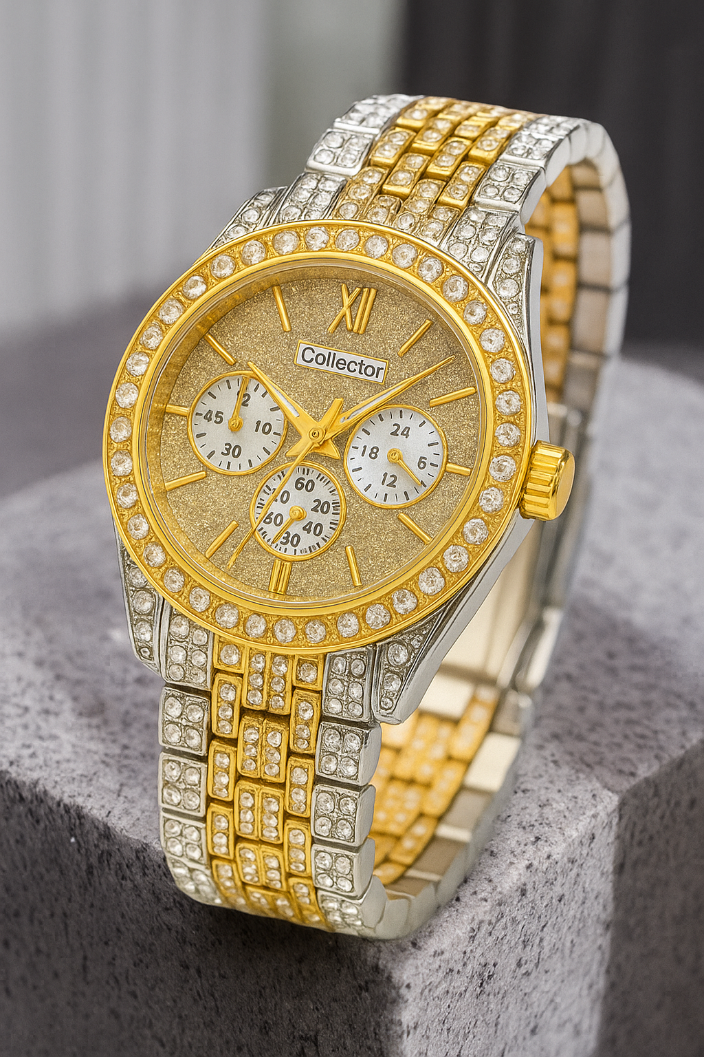 Luxurious Two-Tone Gold And Silver Watch