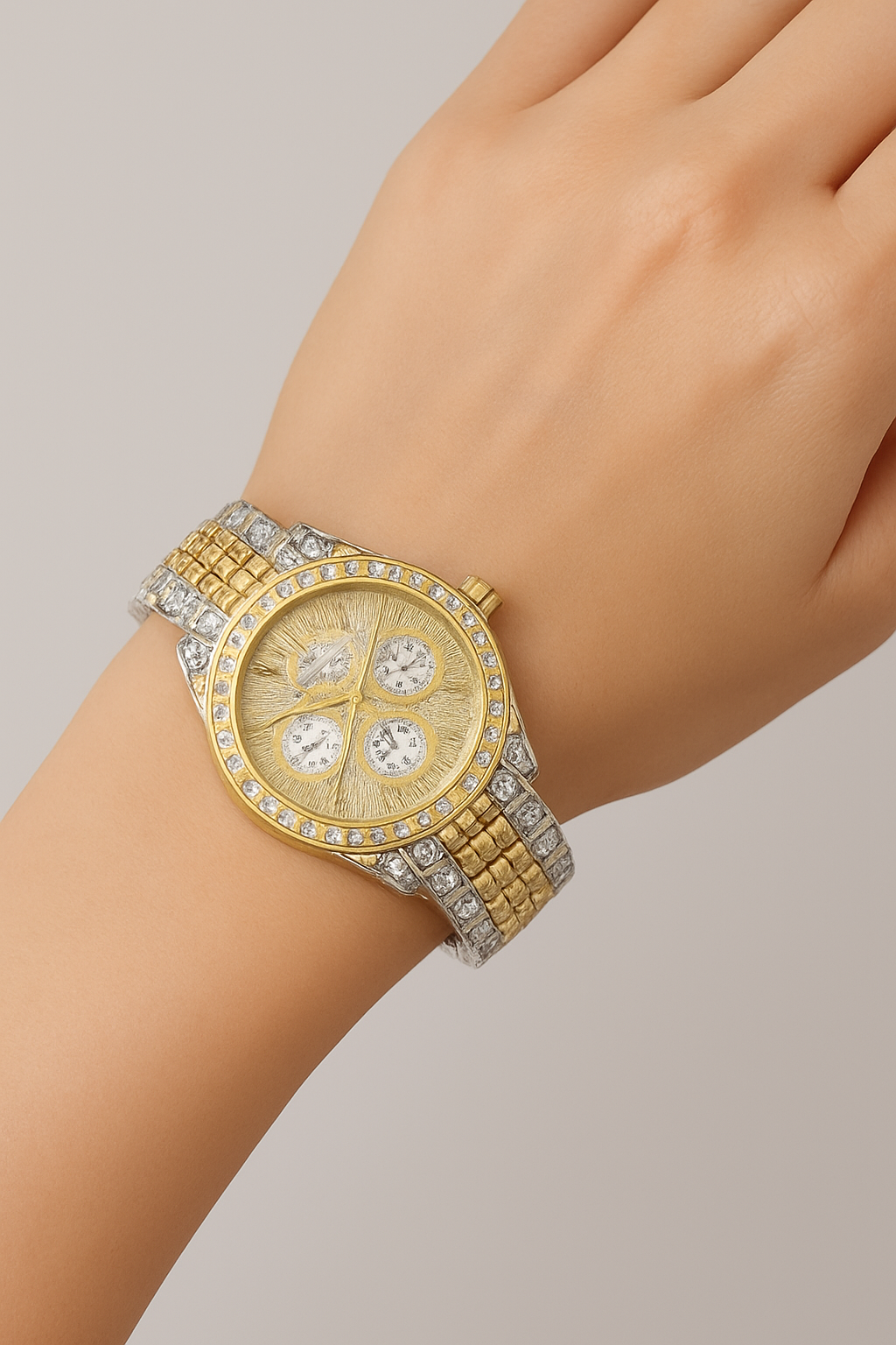 Luxurious Two-Tone Gold And Silver Watch